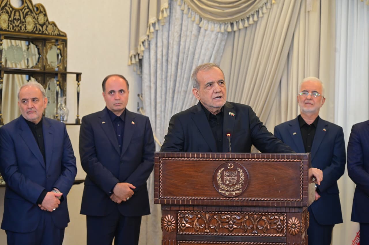 پاکستان اور ایران یک جان دو قالب ہیں، تعلقات باہمی اعتماد اور احترام پر مبنی ہیں: مسعود پزشکیان