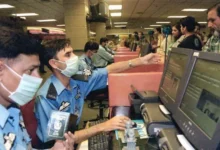 ایف آئی اے کسی شخص کو بیرون ملک سفر سے صرف اس وقت روک سکتی ہے جب اس کے پاس جعلی یا مشکوک دستاویزات ہوں