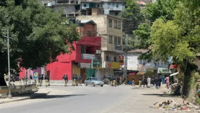 آزاد کشمیر میں کشیدگی برقرار، حکومتی قیادت کا سخت مؤقف؛ مذاکرات کے لیے ریاستی حاکمیت اور آئین سے وفاداری شرط قرار