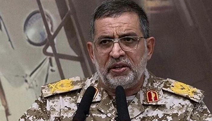 تہران میں آیت اللہ علی خامنہ ای کی کئی روزہ آخری رسومات کی تیاریاں، جنرل احمد وحیدی منظرِ عام پر آ گئے