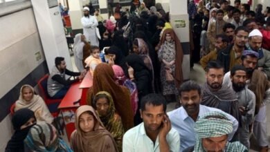 پنجاب کا 550 ارب روپے سے زائد صحت بجٹ، مگر سرکاری اسپتالوں میں مریض آج بھی قطاروں، ادویات کی قلت اور طویل انتظار سے پریشان