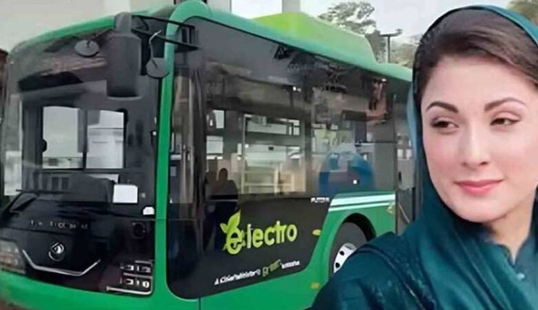 پاکستان: پنجاب میں پانچ مزید اضلاع کے لیے الیکٹرو بس سروس کا آغاز، پانچ سال میں 5 ہزار الیکٹرو بسیں چلانے کا ہدف