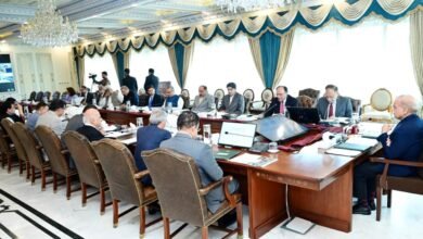 وفاقی حکومت کی اہم انتظامی پابندیاں دوبارہ نافذ کرنے پر غور