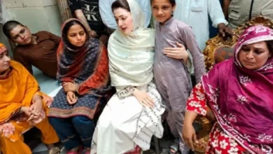 وزیر اعلیٰ پنجاب کی سانحہ کاہنہ میں جاں بحق بچوں کے گھر جا کر والدین سے تعزیت، حکومت متاثرہ والدین کو تنہا نہیں چھوڑے گی،مریم نواز