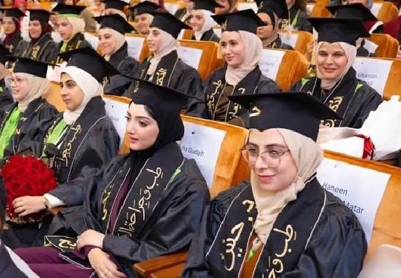پاکستان میں فلسطینی طلبہ کی تعلیمی کامیابی، غزہ کی جنگ کے سائے میں امید، استقامت اور تعلیم کی نئی داستان