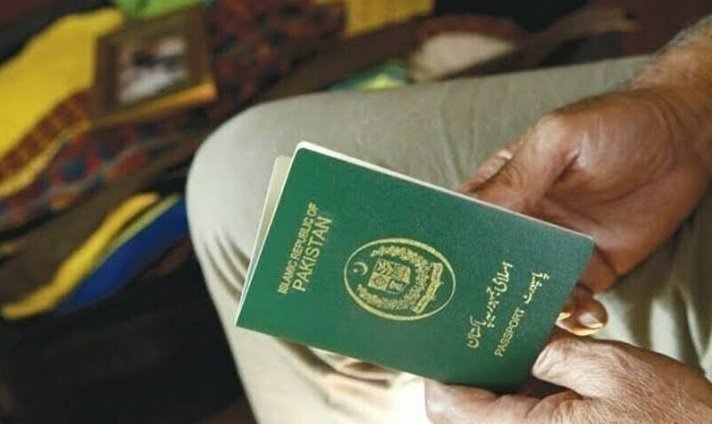 یو اے ای کی جانب سے پاکستانیوں کو ویزوں کی بندش، برآمدات اور تجارتی سرگرمیاں شدید متاثر ،حکومت فوری سفارتی مداخلت کرے: اسماعیل ستار