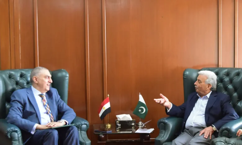 پاکستان اور مصر کا زرعی تعاون مزید بڑھانے پر اتفاق، کپاس کی پیداوار اور معیار بہتر بنانے پر خصوصی توجہ