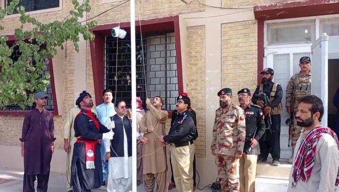 وزیرِ داخلہ بلوچستان میر ضیا لانگو کے قافلے پر حملہ، چھ اہلکار زخمی