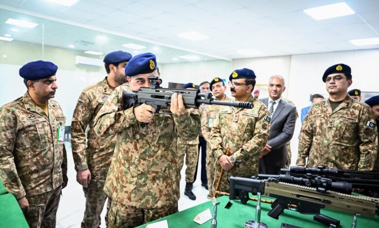 آرمی چیف و چیف آف ڈیفنس فورسز فیلڈ مارشل سید عاصم منیر کا پاکستان آرڈیننس فیکٹریز کا دورہ، دفاعی خود انحصاری اور مقامی پیداوار پر زور