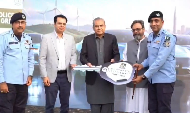 14 سال بعد اسلام آباد پولیس کے 27 تھانوں کو 30 نئی گاڑیاں فراہم، جدید پولیسنگ کی جانب اہم پیش رفت