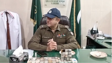 لاہور پولیس کا شہید ہیڈ کنسٹیبل دل محمد کو خراجِ عقیدت، فرض کی راہ میں جان قربان کرنے والے اہلکار کی برسی پر سلامی