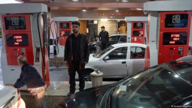 ایران میں اَن سبسیڈائزڈ پیٹرول کی قیمت دوگنی کرنے کا اعلان
