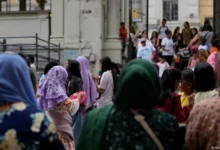 اٹلی میں میلونی حکومت نے مسلم نقاب پر پابندی عائد کر دی
