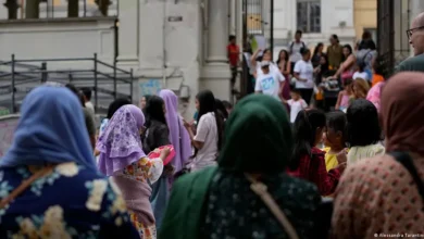 اٹلی میں میلونی حکومت نے مسلم نقاب پر پابندی عائد کر دی