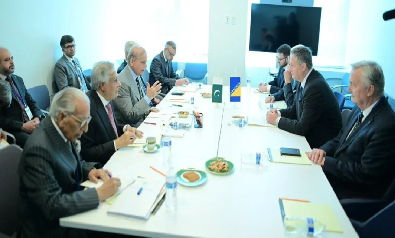 وزیراعظم کا بوسنیا و ہرزیگووینا کے ساتھ برادرانہ تعلقات کو وسیع البنیاد شراکت داری میں تبدیل کرنے کے عزم کا اظہار