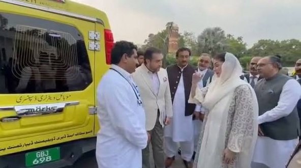 مریم نواز شریف کا پنجاب میں جانوروں کے لیے پہلی مکمل موبائل ہسپتال یونٹ کا افتتاح