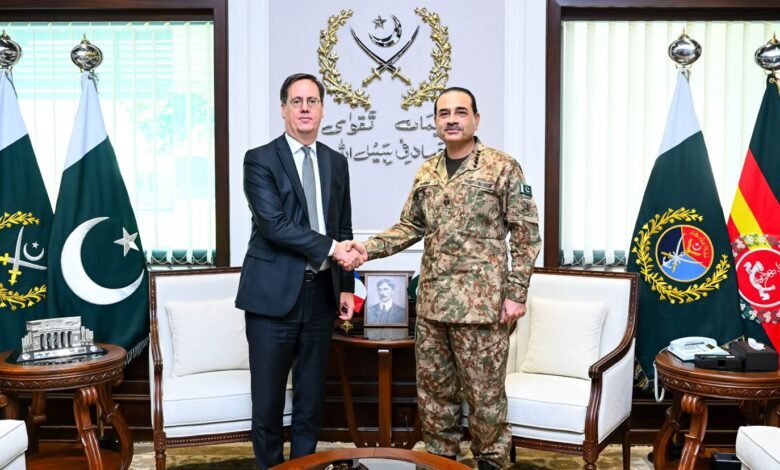 فیلڈ مارشل عاصم منیر سے فرانسیسی سیکریٹری جنرل کی ملاقات، دفاعی و سیکیورٹی تعاون بڑھانے پر اتفاق