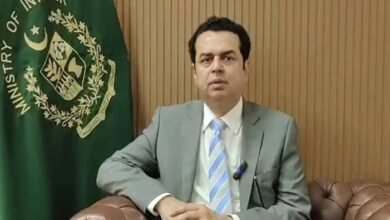 کشمیر ایکشن کمیٹی کو افغانستان سے اسلحہ سپلائی کرنے والے نیٹ ورک کا دعویٰ، طلال چوہدری نے اہم تفصیلات بتا دیں