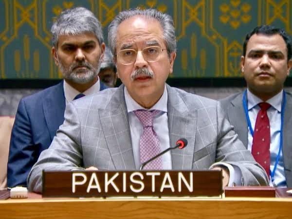 پاکستان کا اقوامِ متحدہ میں ایران کے جوہری مسئلے کے حل کے لیے سفارت کاری اور مذاکرات پر زور
