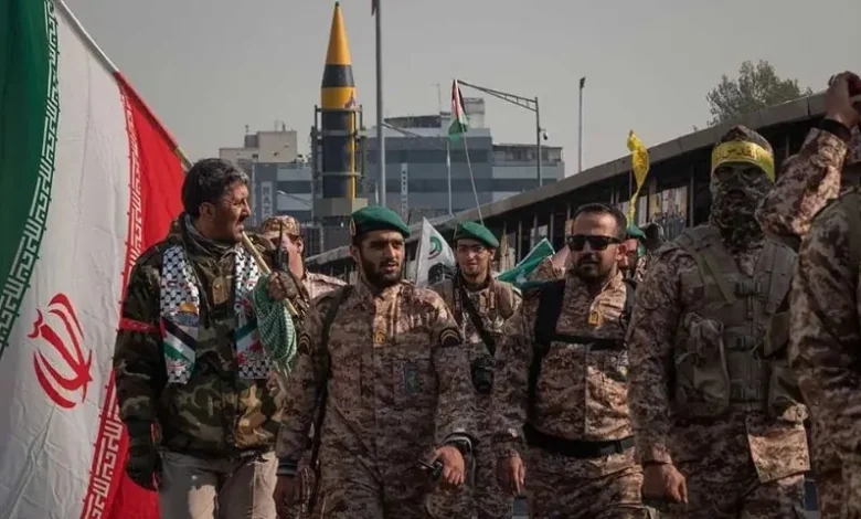 ایران میں متعدد محاذ کھلنے کے خدشات، پاسدارانِ انقلاب کی باقی ماندہ نفری اور سازوسامان بلوچستان منتقل کیے جانے کا دعویٰ