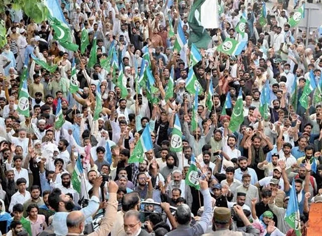 جماعتِ اسلامی کی ملک گیر احتجاجی تحریک کا تیسرا مرحلہ شروع، خیبر پختونخوا کے مختلف اضلاع میں دھرنے اور ریلیاں