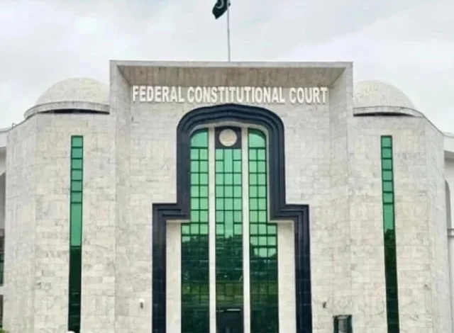وفاقی آئینی عدالت نے سہیل آفریدی کی تقرری کے خلاف درخواست نمٹا دی، شیر افضل مروت کا گورنر راج اور ایمرجنسی چیلنج کرنے کا اعلان