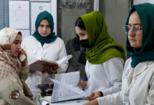 تعلیم کے باوجود پاکستانی خواتین روزگار سے دور کیوں؟