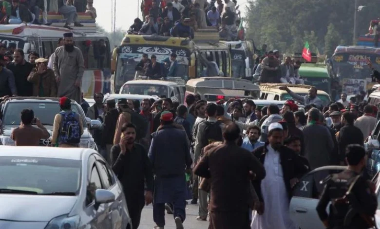پی ٹی آئی قافلوں میں فتنہ الخوارج کے دہشت گردوں کے شامل ہونے کا خدشہ