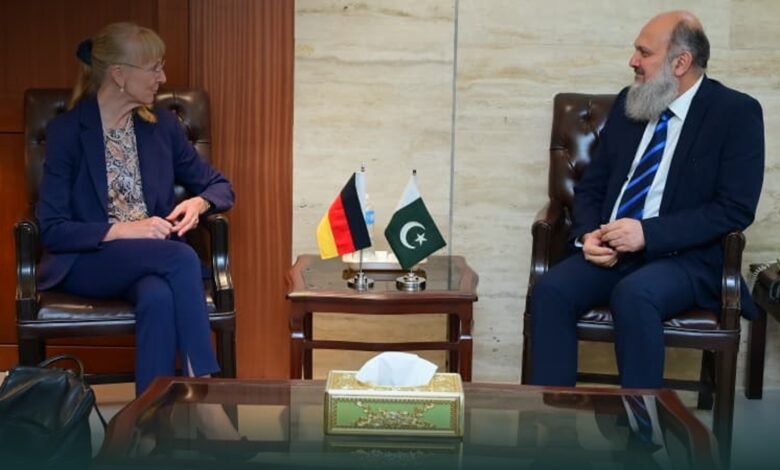 پاکستان اور جرمنی کے درمیان تجارت و سرمایہ کاری بڑھانے پر بات چیت، جرمن کمپنیوں کو FoodAg 2026 میں شرکت کی دعوت