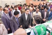 صوبائی وزیر کھیل و توانائی ملک فیصل ایوب کھوکھر کا یونیورسٹی آف لاہور میں ’’کوپ اِن مائی سٹی‘‘ کے عنوان سے منعقدہ تقریب سے خطاب