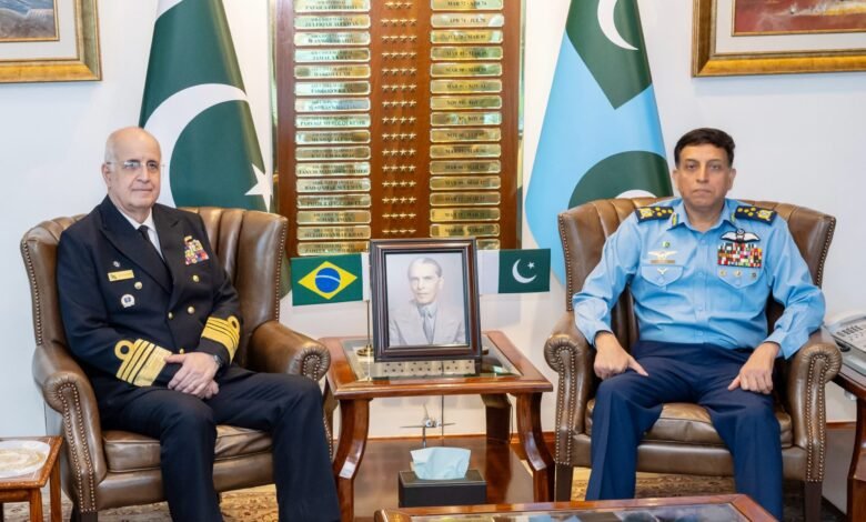 عالمی اور علاقائی سلامتی کا ماحول مسلسل پیچیدہ ہو رہا ہے، جس کے باعث فضائی افواج کو جدید ٹیکنالوجی، تربیت اور عملی تیاری کے شعبوں میں اپنی صلاحیتوں کو بہتر بنانا ہوگا۔