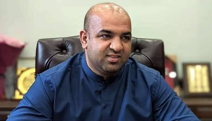 یومِ اساتذہ: پنجاب بھر میں 5 ہزار سے زائد اساتذہ کو ہیرو ایوارڈز سے نوازا گیا، وزیر تعلیم رانا سکندر حیات