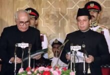 نواز شریف اور غلام اسحاق خان کی رخصتی کیسے ممکن ہوئی؟ کاکڑ فارمولے کی مکمل کہانی